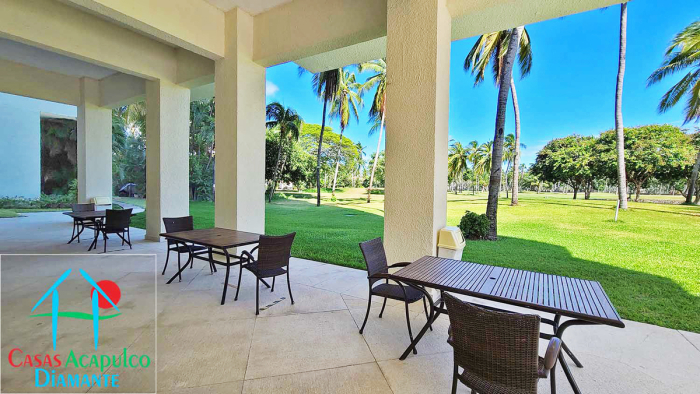 Departamento En Venta En Torre Azteca Princess, Acapulco