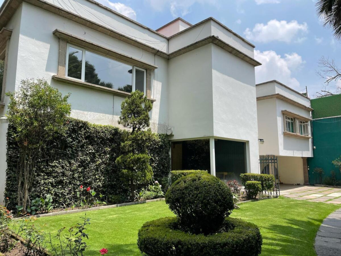 Lomas de Chapultepec, Explanada casa uso de suelo oficinas