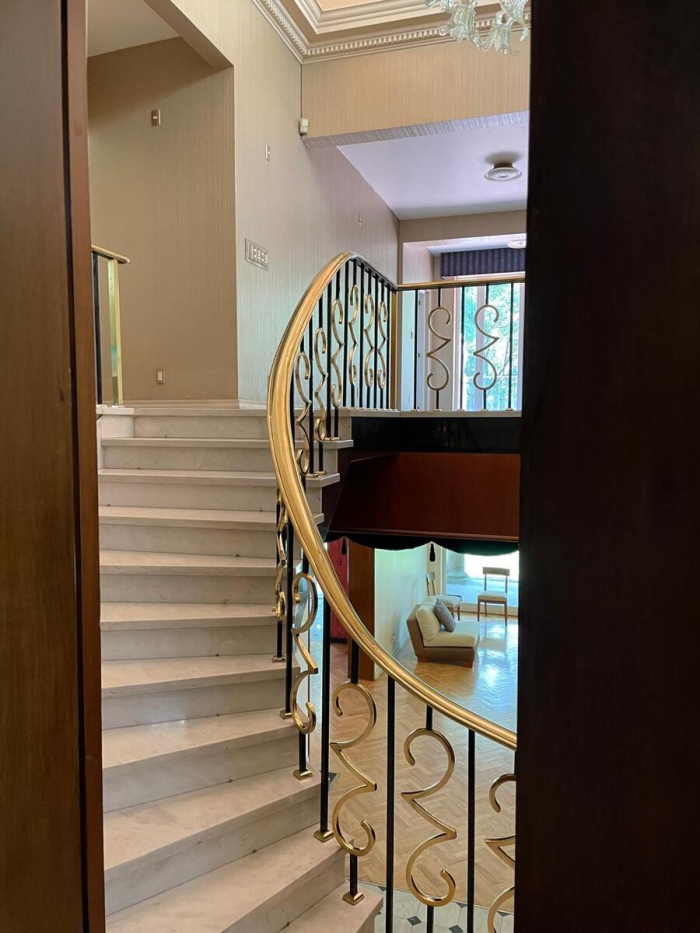 Lomas De Chapultepec, Explanada Casa Uso De Suelo Oficinas