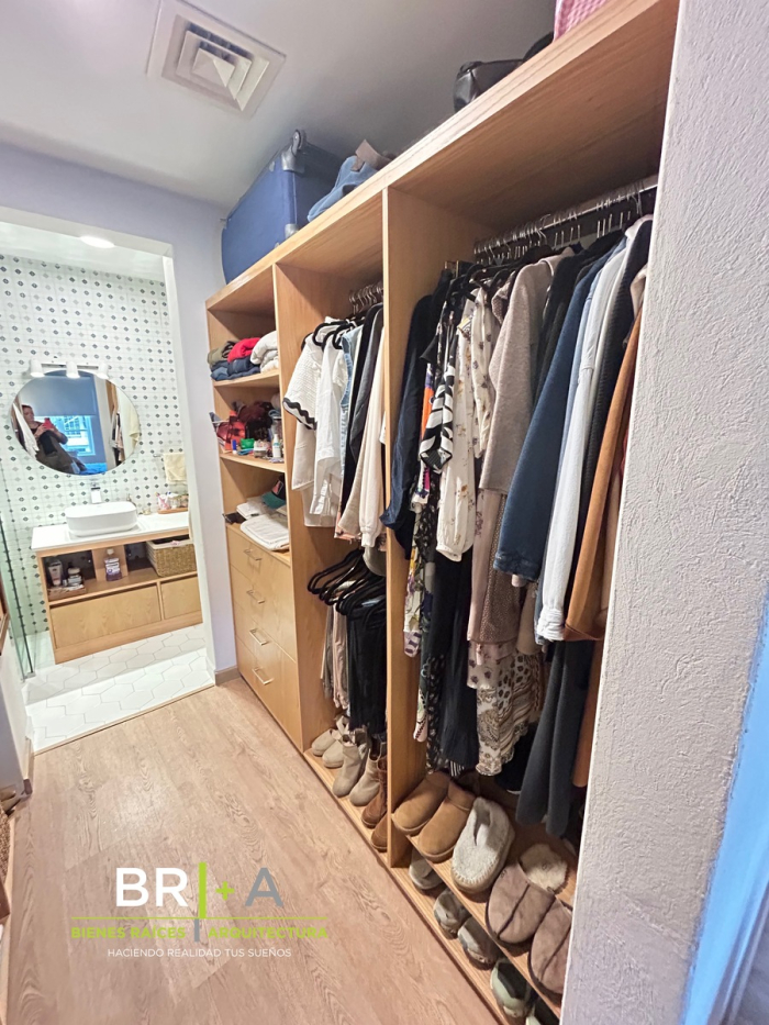 VENTA DE BONITO TOWNHOUSE RECIEN REMODELADO EN CUAJIMALPA