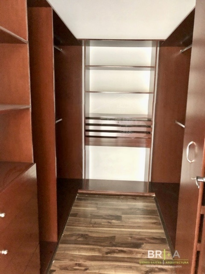 Departamento En Renta En Hacienda De Las Palmas