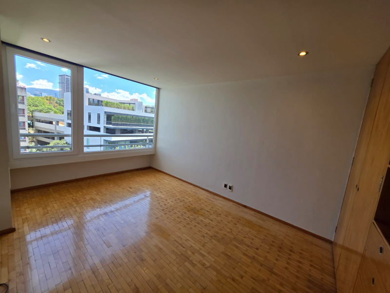 Departamento En Venta En Bosques De Las Lomas