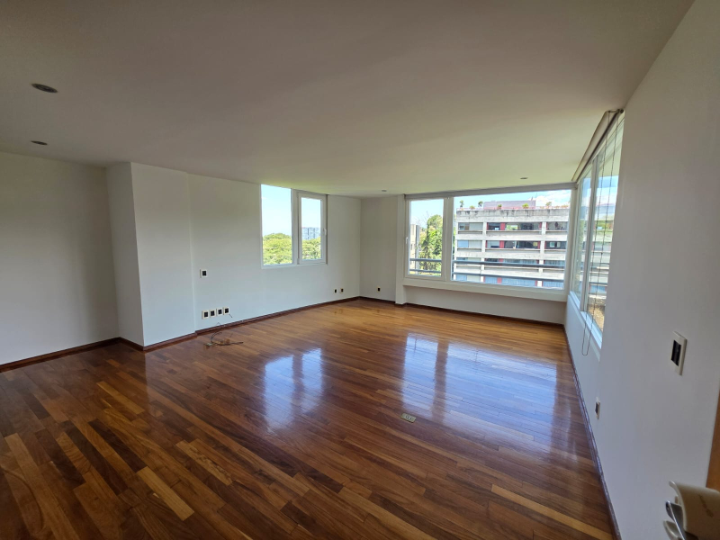 Departamento En Venta En Bosques De Las Lomas