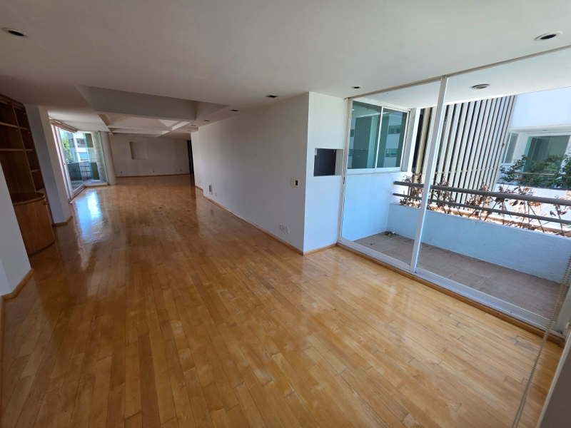 Departamento En Venta En Bosques De Las Lomas