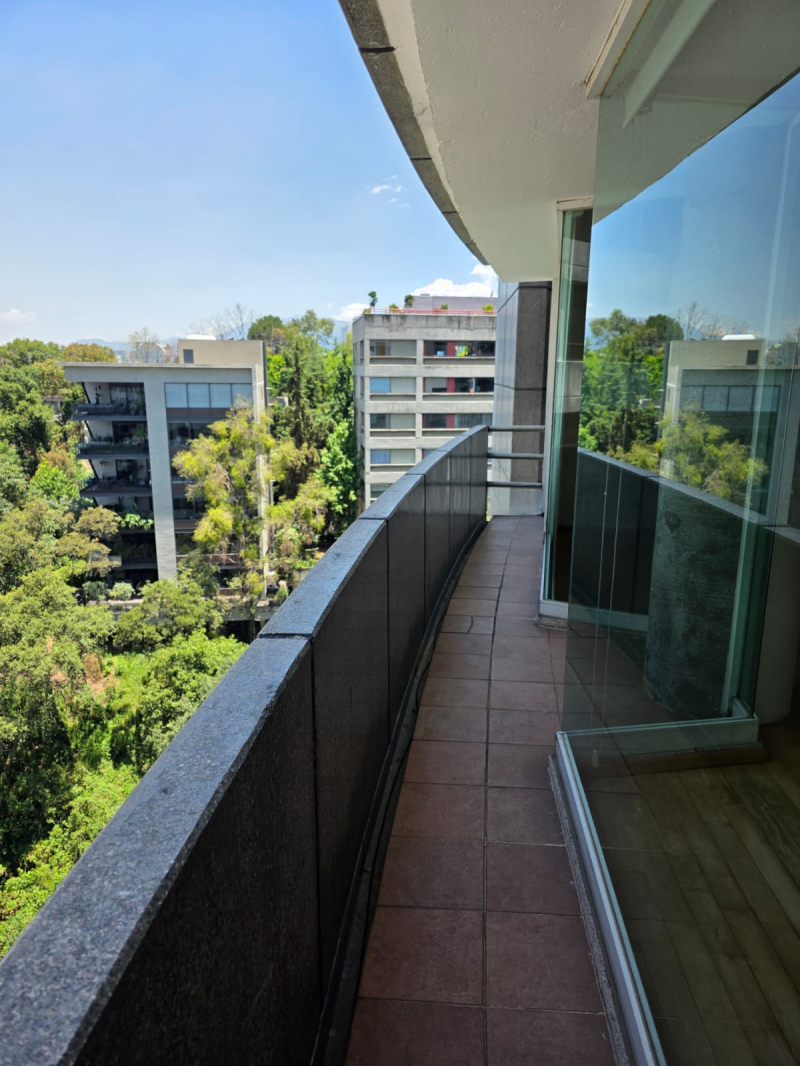 Departamento En Venta En Bosques De Las Lomas