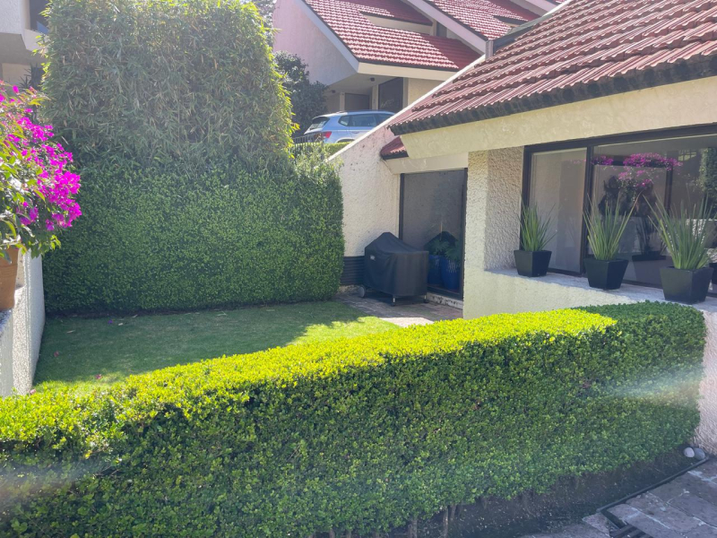 Casa En Venta En Lomas De Vista Hermosa