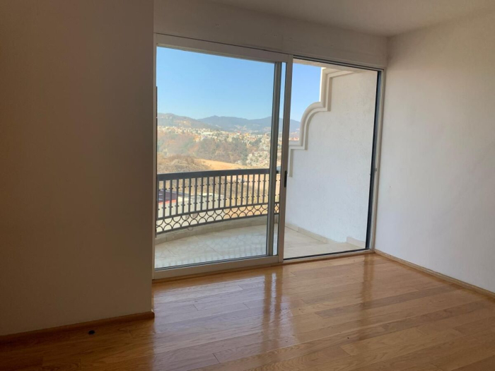 venta departamento fuente de las lomas