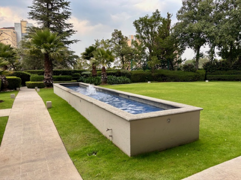 Departamento En Renta En Bosque Real