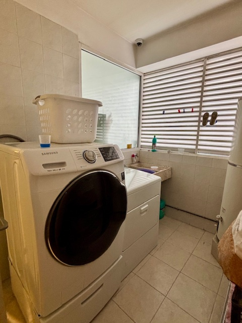 Departamento En Renta En Bosque Real