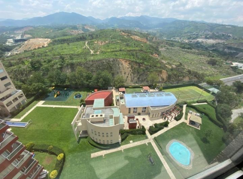 Departamento En Renta En Bosque Real