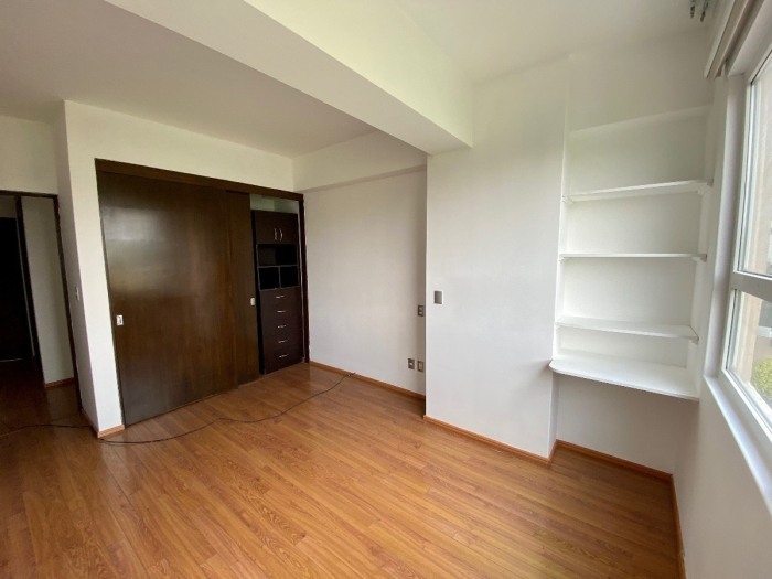 Departamento En Renta -Tecamachalco, A 3 Minutos De Av. Palmas Y A 15 De Polanco