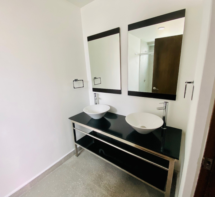 Departamento En Renta -Tecamachalco, A 3 Minutos De Av. Palmas Y A 15 De Polanco