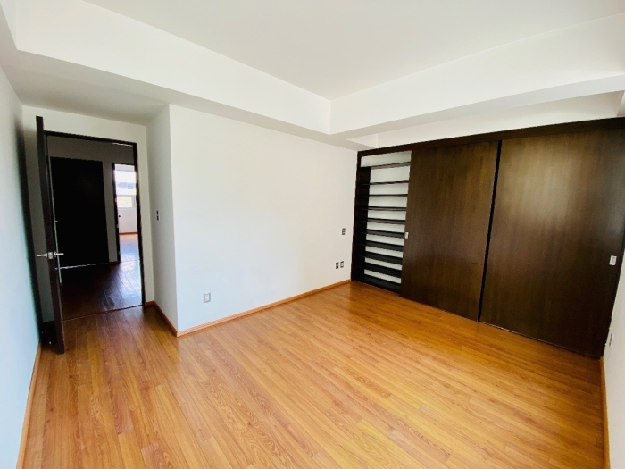 Departamento En Renta -Tecamachalco, A 3 Minutos De Av. Palmas Y A 15 De Polanco