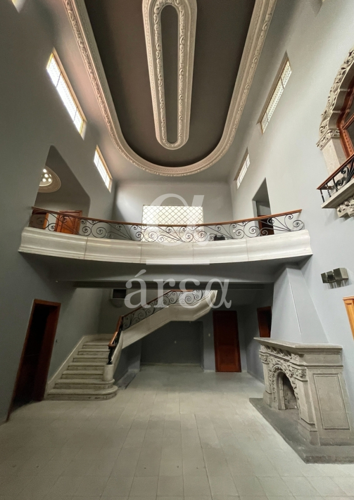 polanco casa de época con uso de suelo oficinas en venta