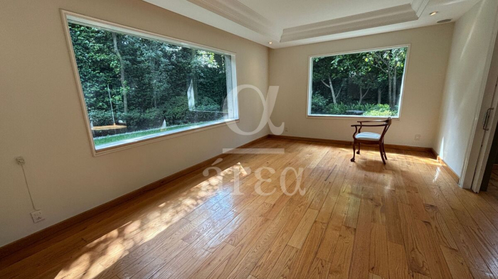 Preciosa Casa Contemporánea en Venta en Paseo de las  Primaveras