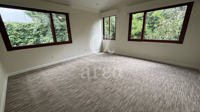 Preciosa Casa Contemporánea en Venta en Paseo de las  Primaveras