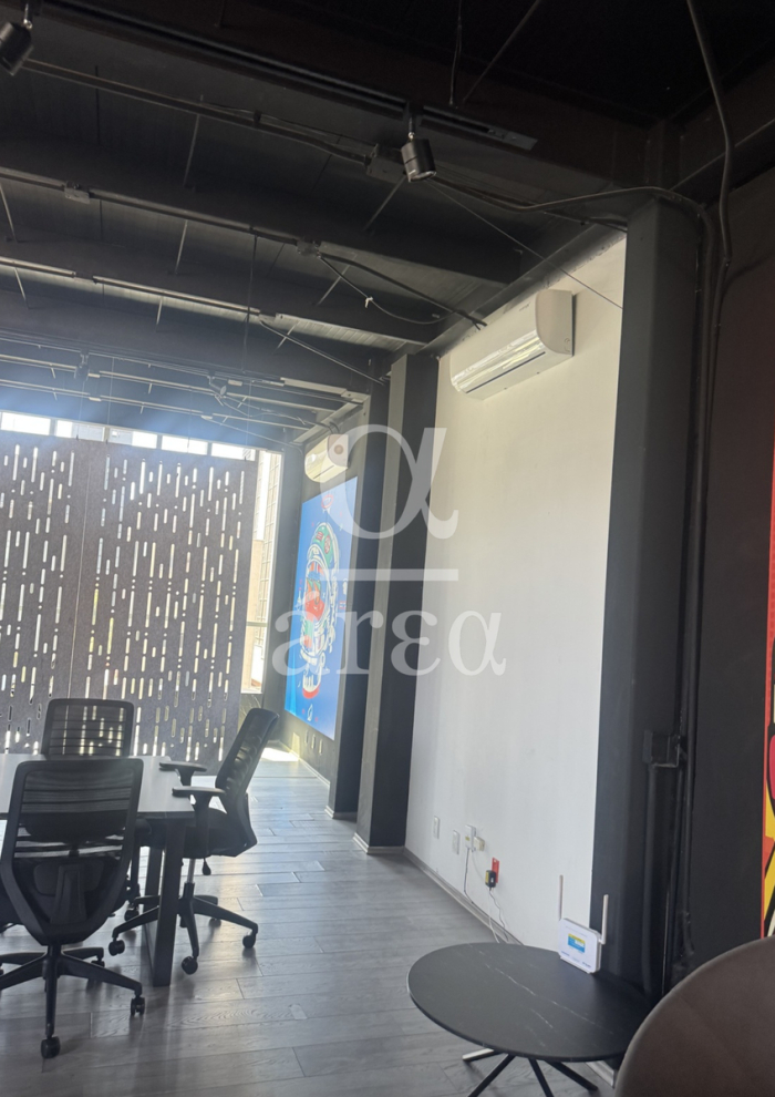 oficina amueblada o sin amueblar en renta a una cuadra de reforma