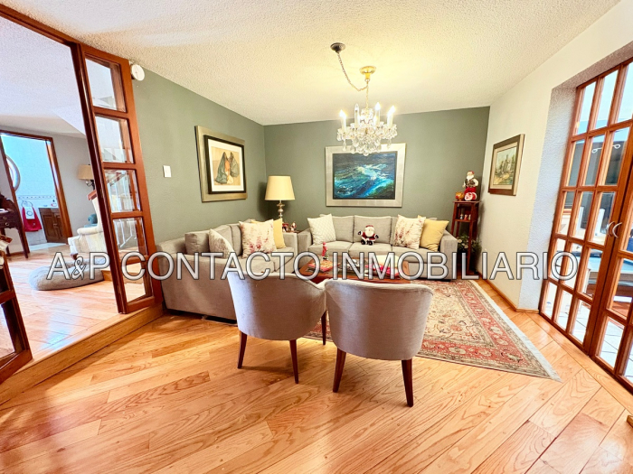 Casa en Venta en Cerrada de Versalles, Los Alpes �?? Seguridad y Ubicación