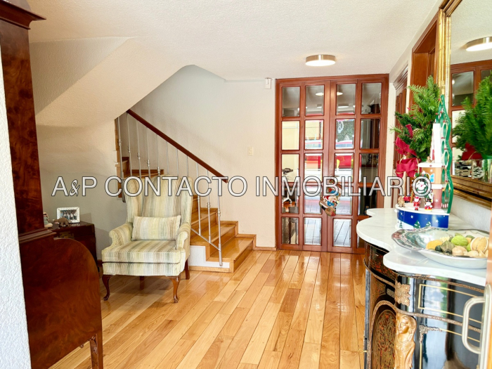 Casa En Venta En Cerrada De Versalles, Los Alpes �?? Seguridad Y Ubicación