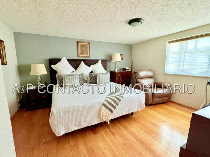 Casa En Venta En Cerrada De Versalles, Los Alpes �?? Seguridad Y Ubicación