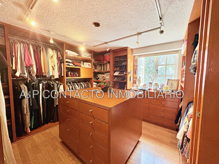 Casa En Venta En Cerrada De Versalles, Los Alpes �?? Seguridad Y Ubicación