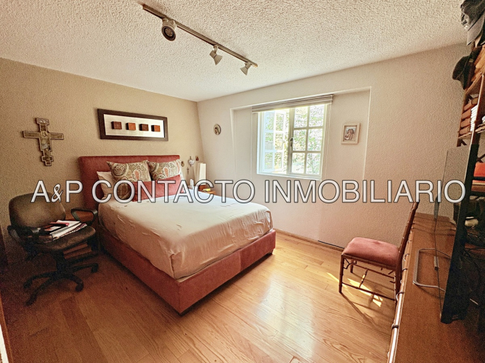 Casa En Venta En Cerrada De Versalles, Los Alpes �?? Seguridad Y Ubicación