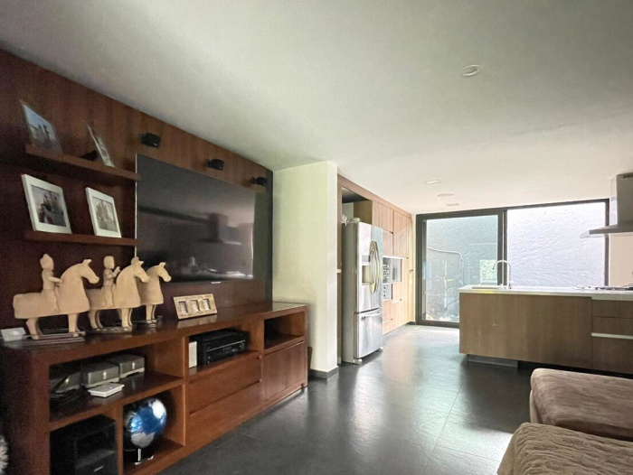 casa venta lomas de las palmas – calle con seguridad 24/7