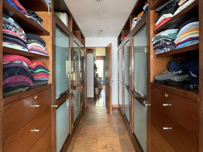 casa venta lomas de las palmas – calle con seguridad 24/7