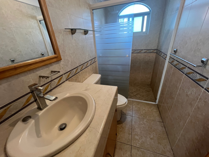 Casa En Renta En Jardín Real Dentro De Coto Zapopan