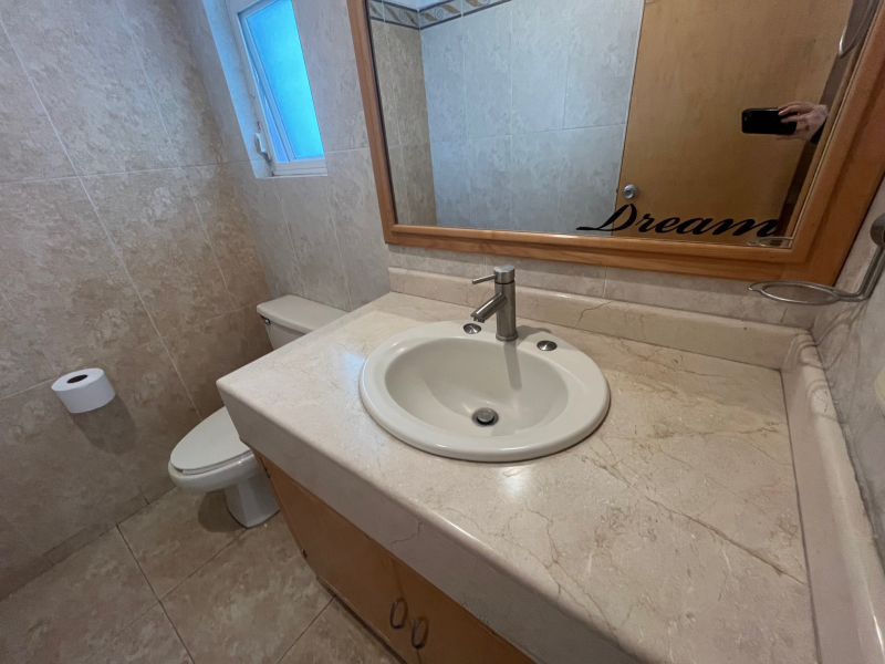 Casa En Renta En Jardín Real Dentro De Coto Zapopan