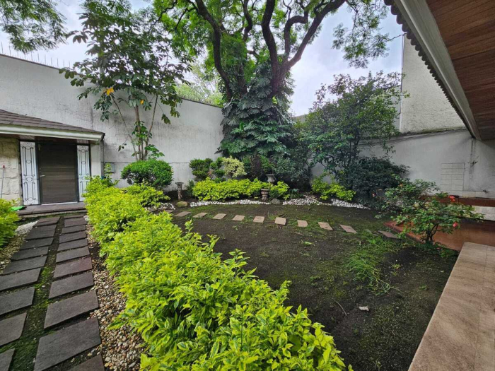 VENTA CASA LOMAS DE CHAPULTEPEC