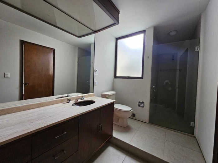 VENTA CASA LOMAS DE CHAPULTEPEC