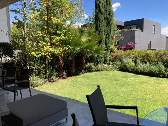 VENTA CASA en CUMBRES DE SANTA FE