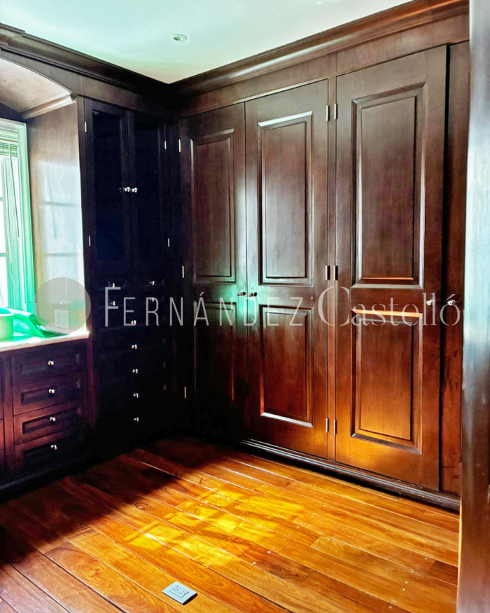 VENTA DE CASA EN LAS LOMAS DE CHAPULTEPEC