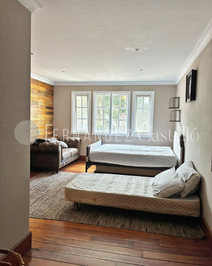 VENTA DE CASA EN LAS LOMAS DE CHAPULTEPEC