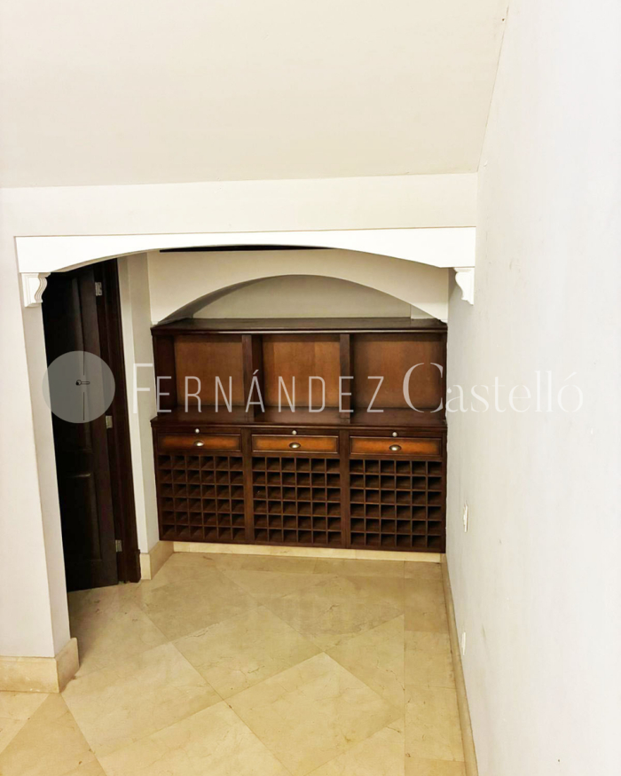 VENTA DE CASA EN LAS LOMAS DE CHAPULTEPEC