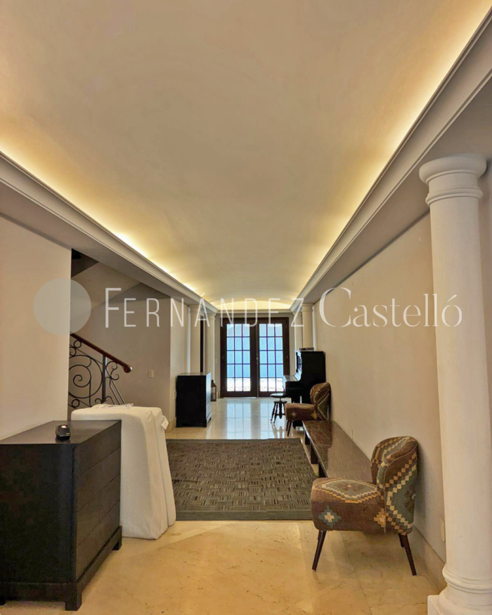 VENTA DE CASA EN LAS LOMAS DE CHAPULTEPEC