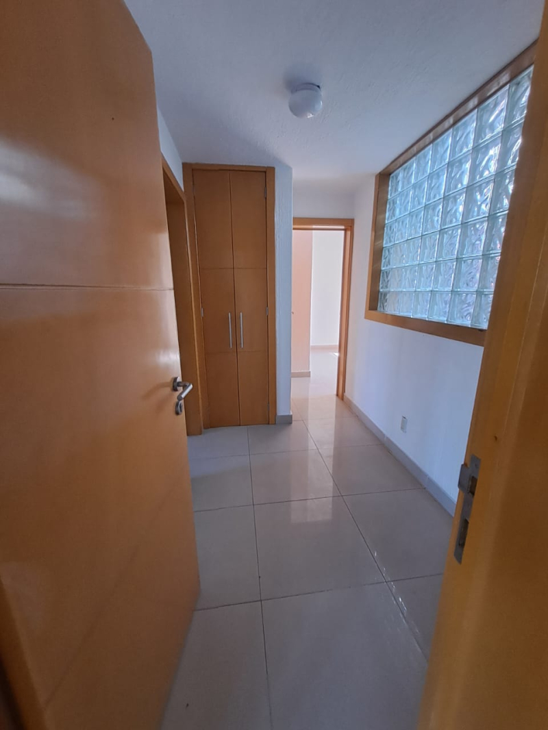 Departamento En Renta En Rinconada Santa Rita