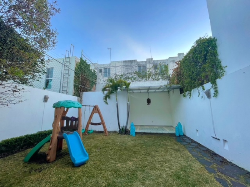 Casa En Renta En Arboledas 1a Secc