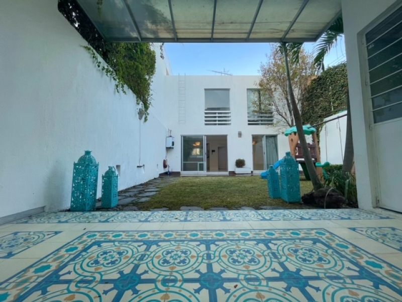 Casa En Renta En Arboledas 1a Secc