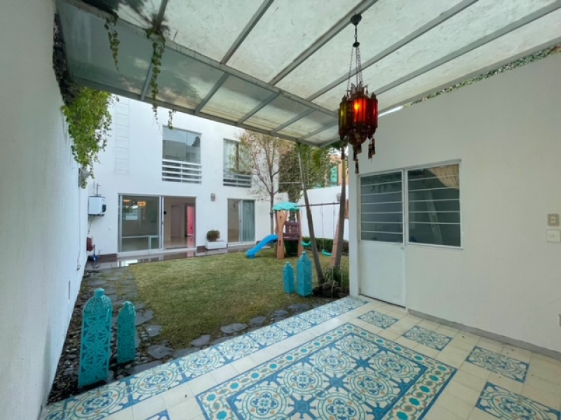 Casa en Renta en Arboledas 1a Secc