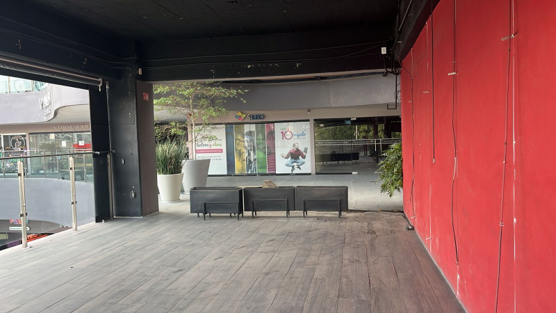 Local Comercial En Venta En Zona Real Zapopan