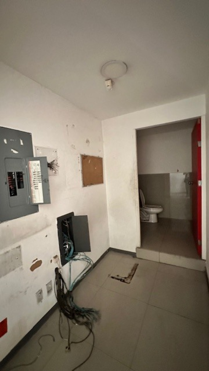 iztapalapa, av. canal de tezontle