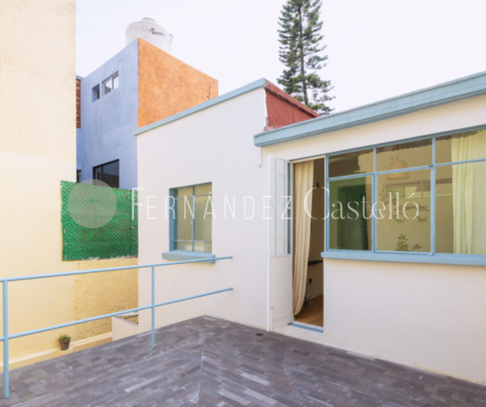 VENTA CASA EN LOMAS DE CHAPULTEPEC