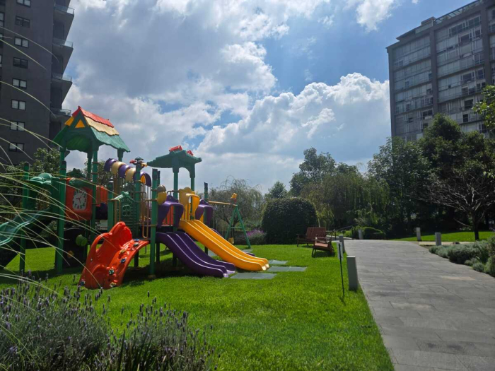 Departamento En Venta En Cittá San Jeronimo.