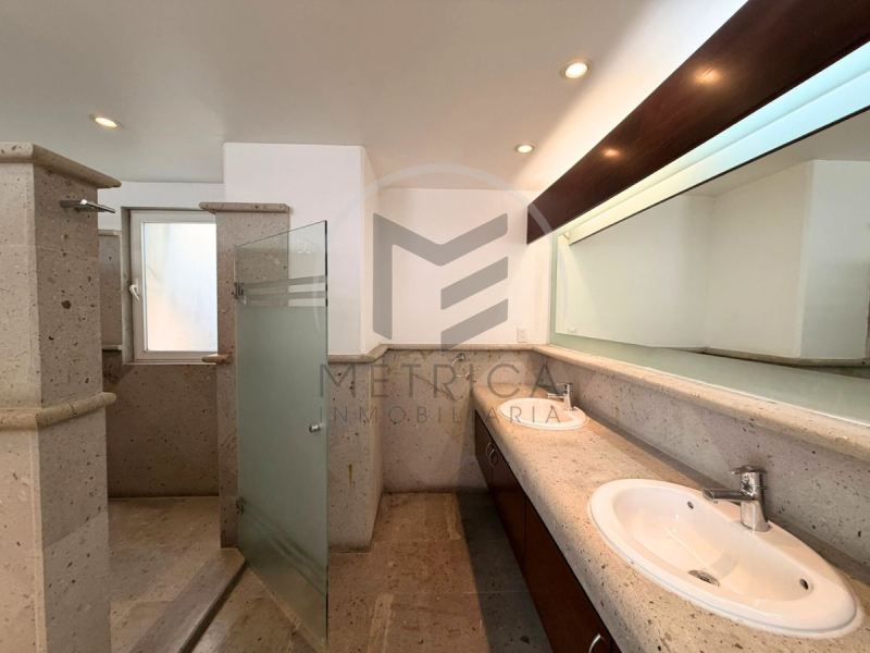 departamento garden house en venta en “real de la palma”, bosque real