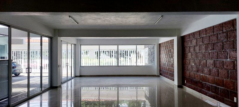 Local Comercial En Renta En Los Pinos Jiutepec