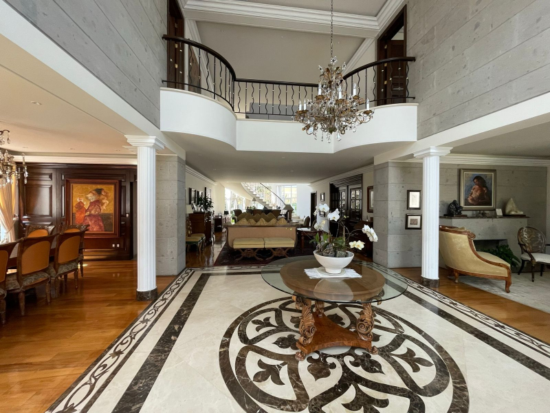 Casa En Venta En Lomas De Chapultepec