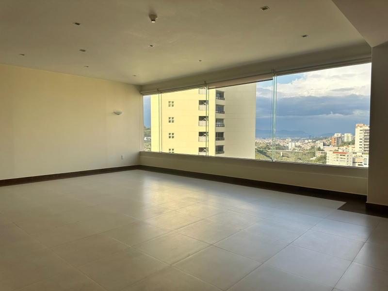 Departamento En Renta En Lomas Country