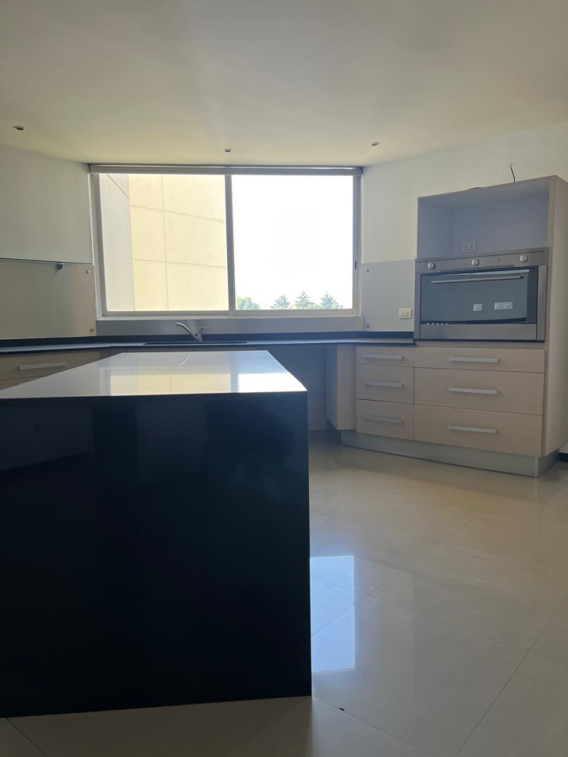 Departamento En Renta En Lomas Country